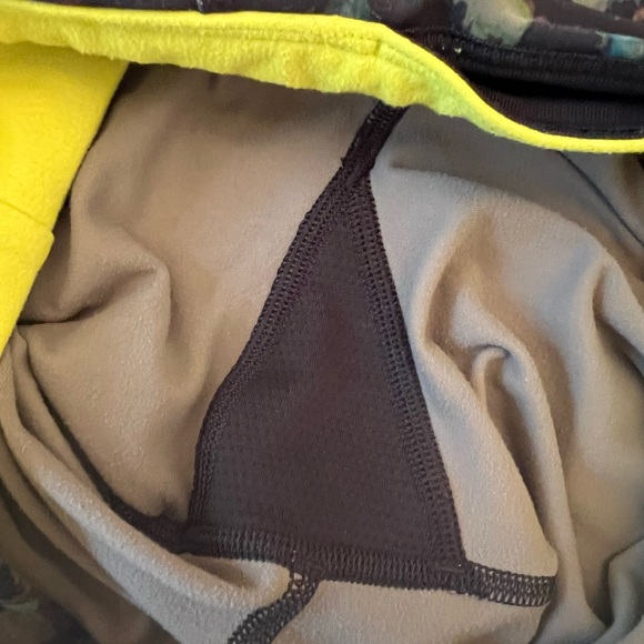 Athleta Ranier Leopard Tight Leggings - Picture 8 of 8